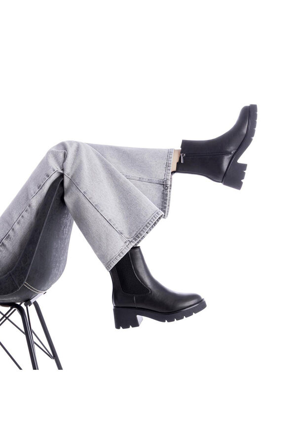 XTI Chelsea Boot fekete