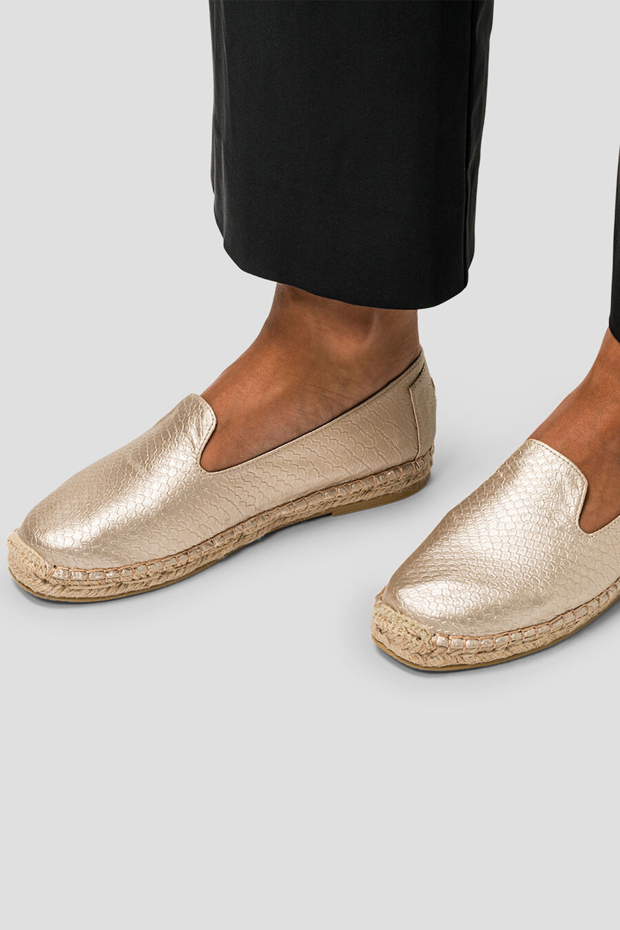 Paez Moc Vegan Leather Snake Gold