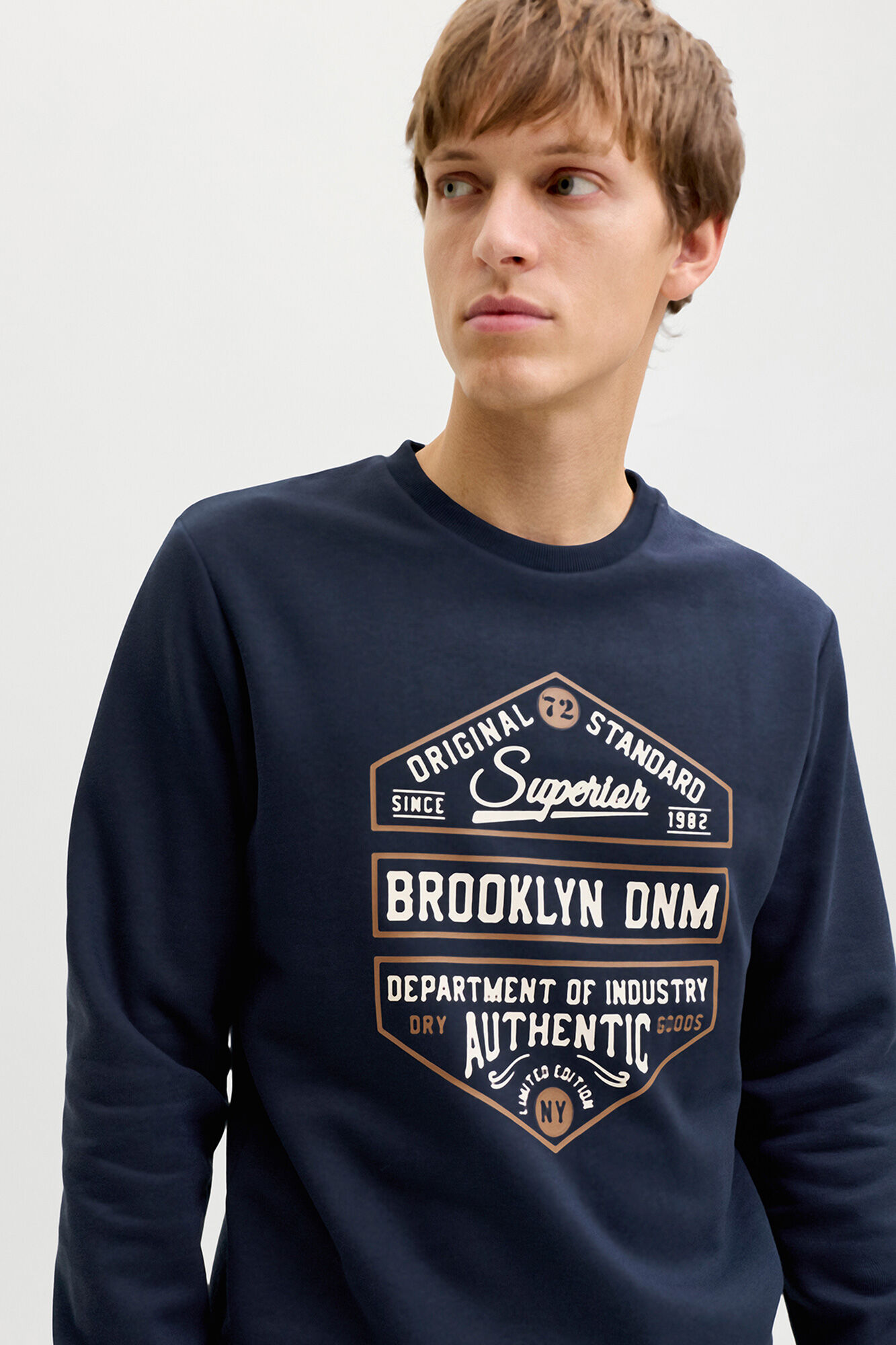 JJ REBEL Sweatshirt b&aacute;sico de manga comprida