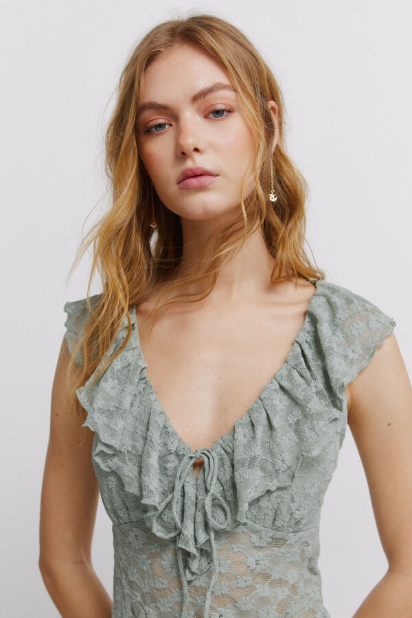 Springfield Lace ruffle top green