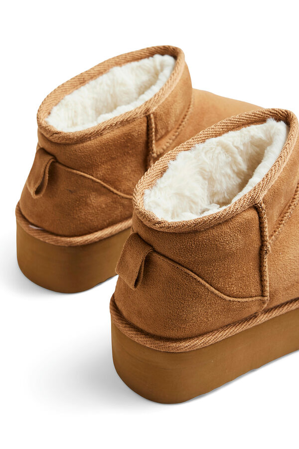 Pieces Chinelos de casa cru