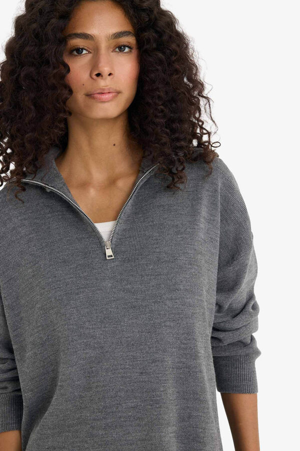 DeFacto Jumper with half zip grey