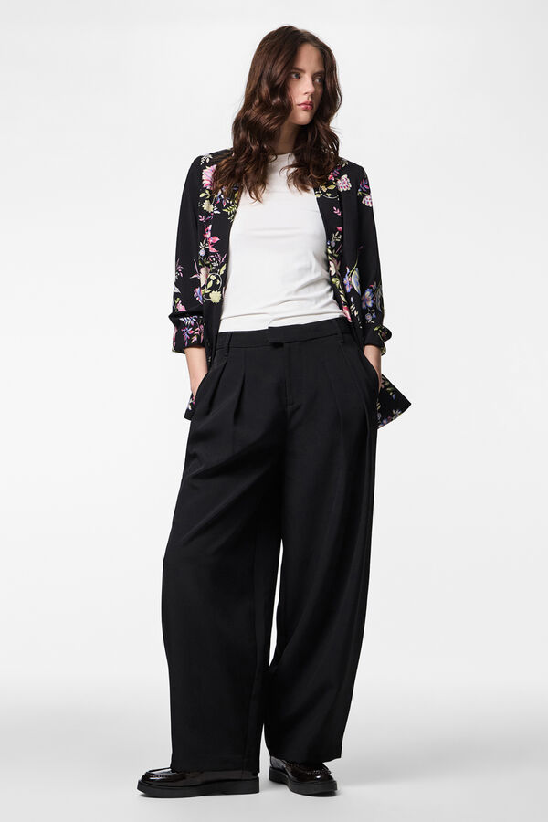 Pieces Printed three-quarter sleeve blazer black