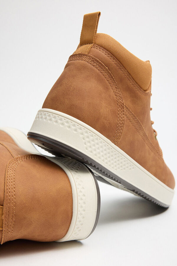 Inside Bota Deportiva Sport Basica nude