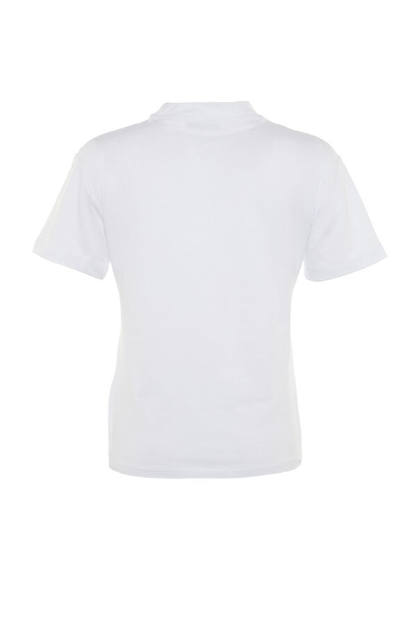 Trendyol Camiseta b&aacute;sica corte regular manga corta blanco