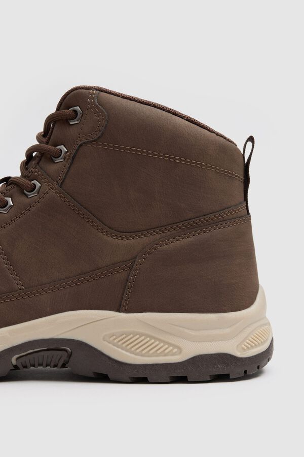 Inside Combined hiking boots nude