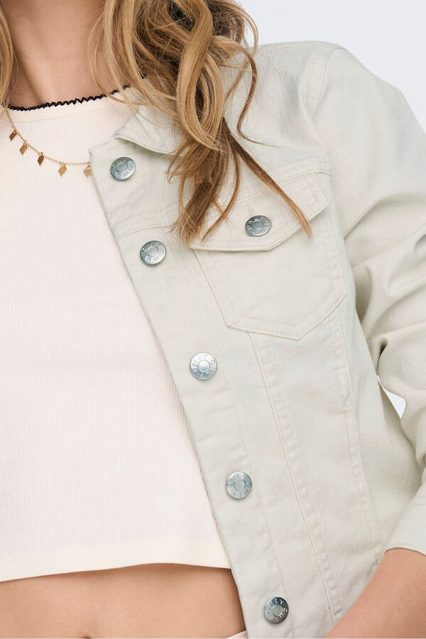 Only Chaqueta vaquera bolsillos delanteros rosa