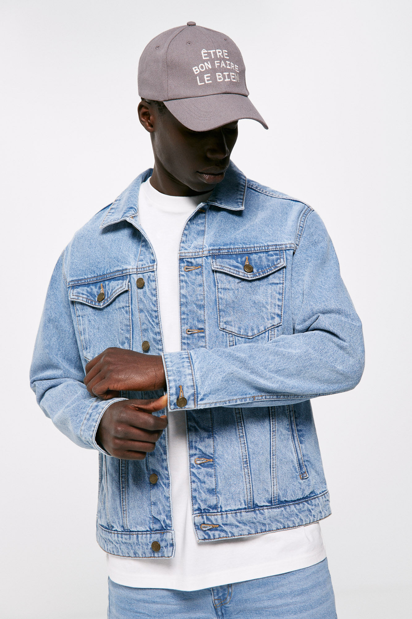 Pale Blue Wash Short Frill Collar Denim Jacket – Scamp & Dude