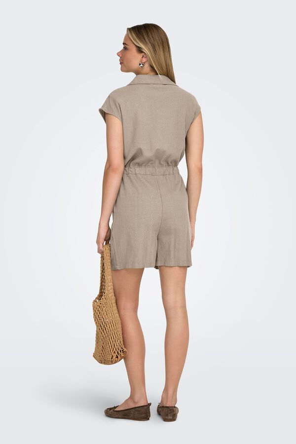 Only Mono corto de lino beige