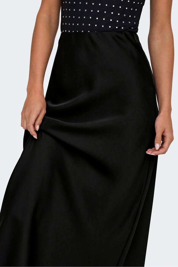 Only Falda larga sat&eacute;n negro