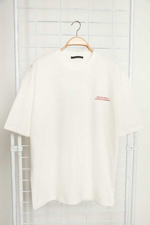 Trendyol Camiseta oversize manga corta marfil