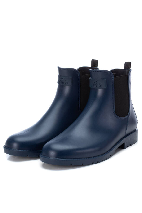 Springfield Women's waterproof Chelsea ankle boot by the brand Xti.  kék