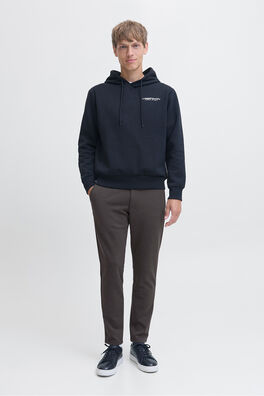 Pantalón chino slim fit