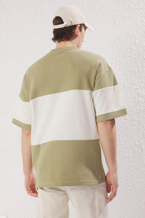 Trendyol Camiseta oversize manga corta verde