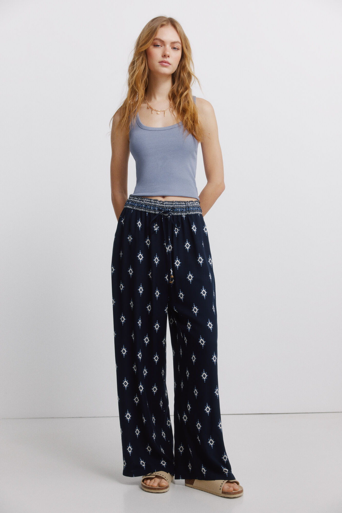 Springfield Printed rustic drawstring trousers