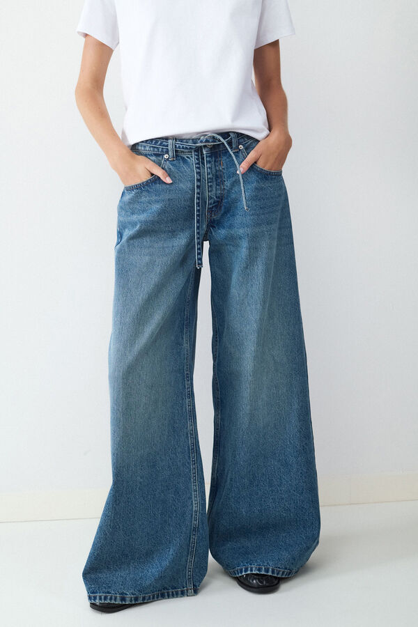 Balmohk Jeans wide leg detalle cord&oacute;n azul
