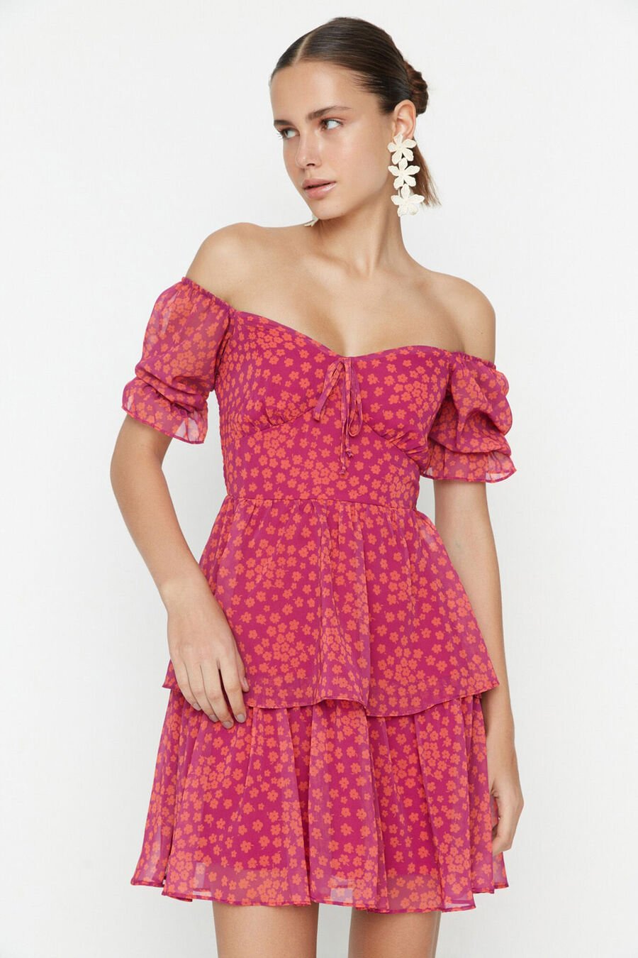 Vestido mini con escote