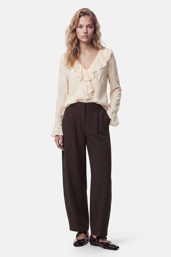 Pieces Ruffle 3/4 sleeve blouse beige