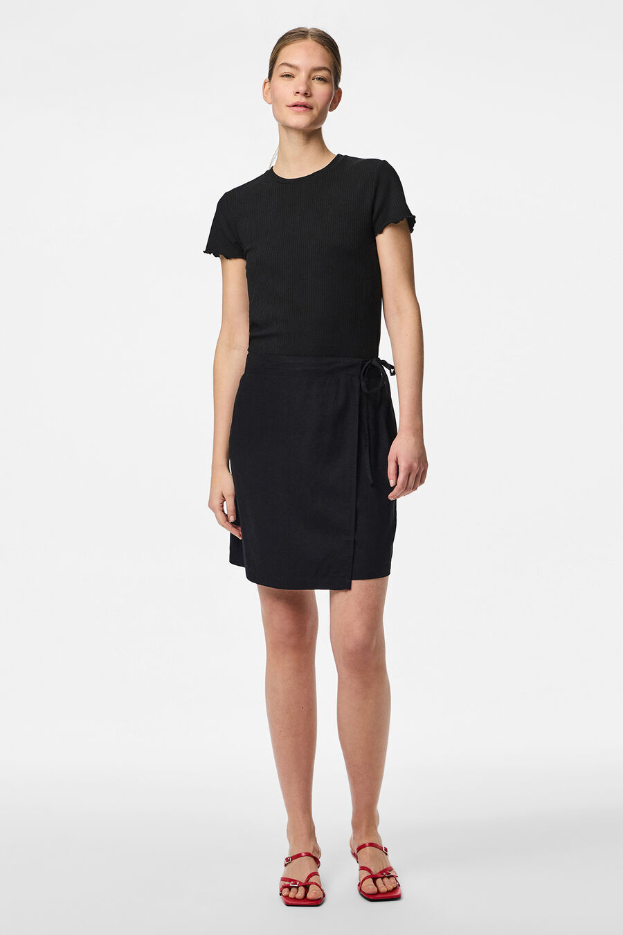 Falda corta tipo pareo