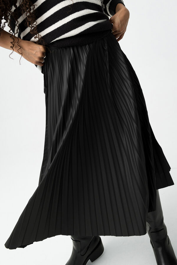 Tiffosi Pleated Midi Skirt black