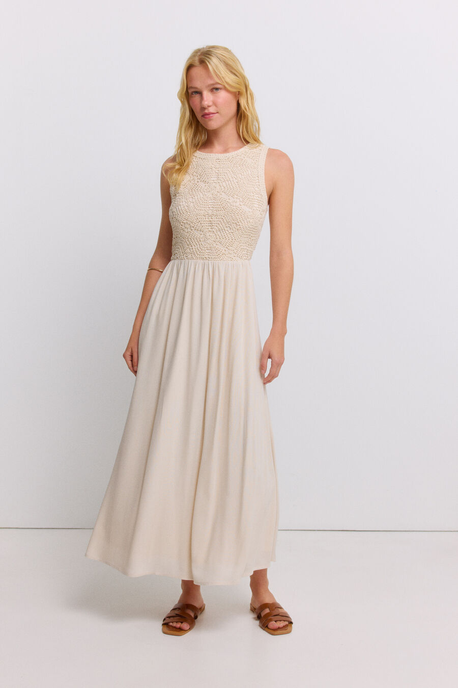 Vestido sin mangas crochet