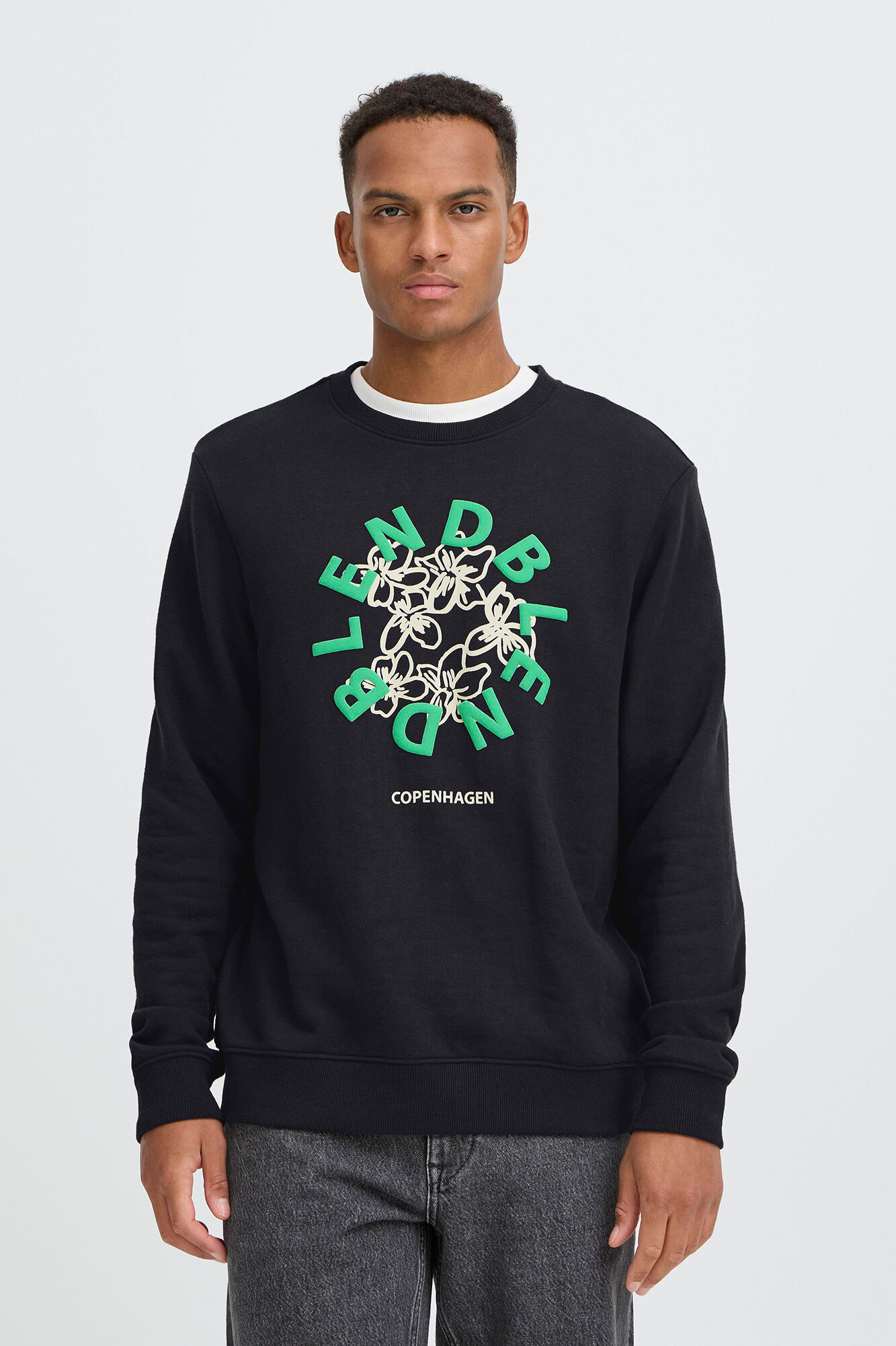 Blend Sweatshirt de gola redonda com log&oacute;tipo 