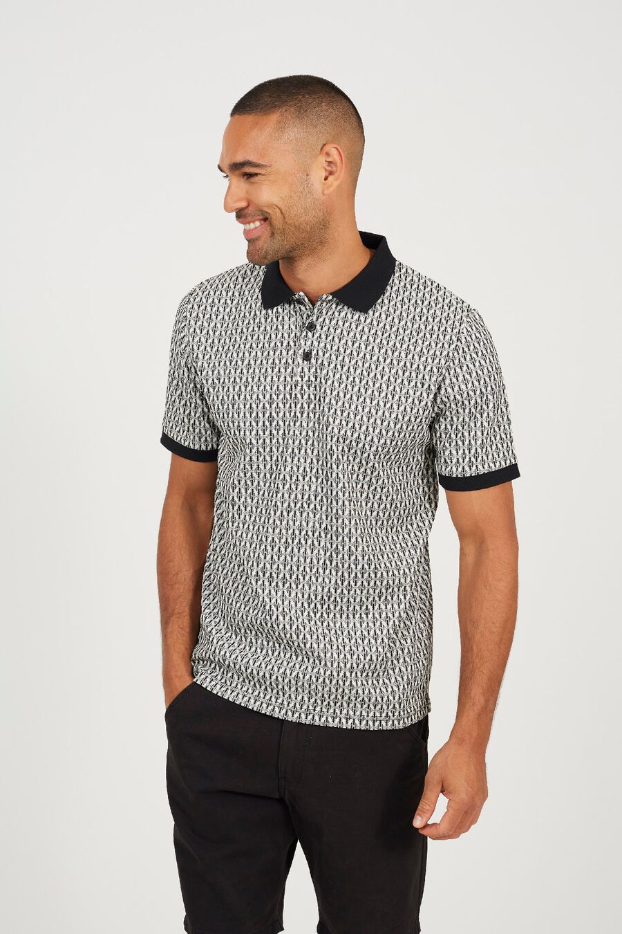 Polo jacquard de manga corta