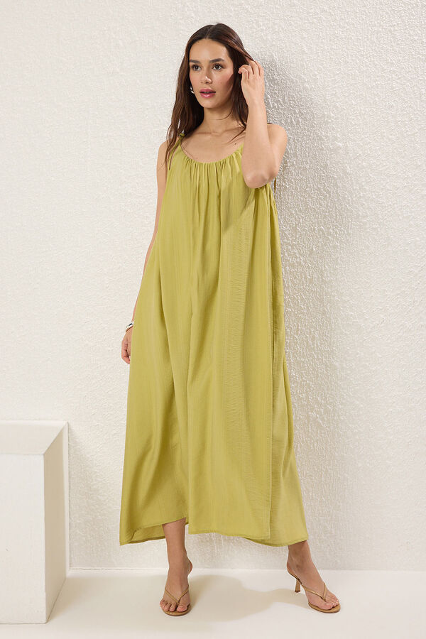 Trendyol Vestido largo de tirantes verde
