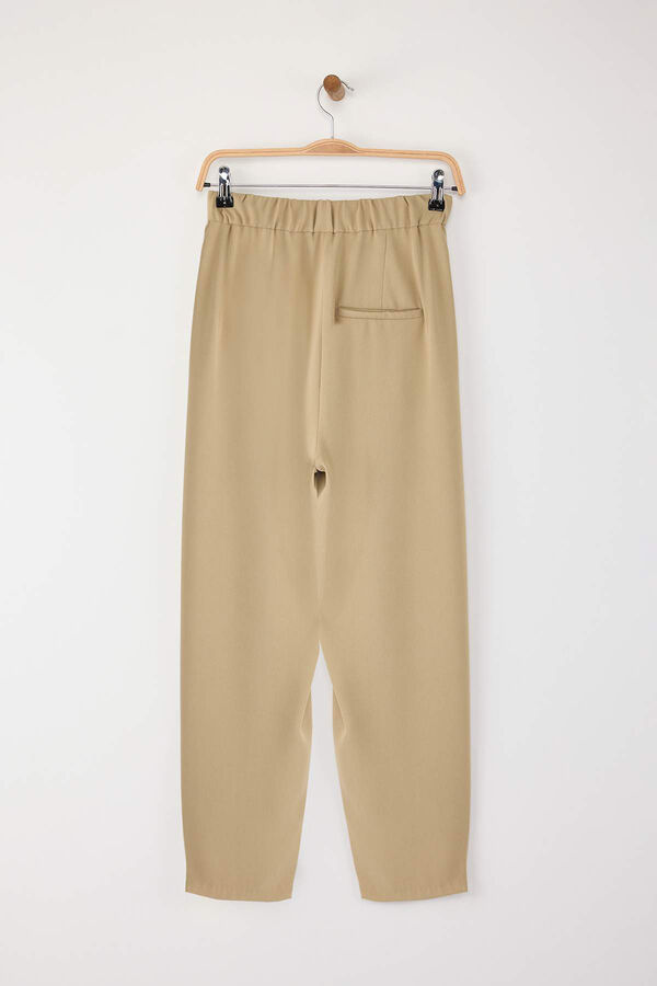 Trendyol Carrot fit trousers beige