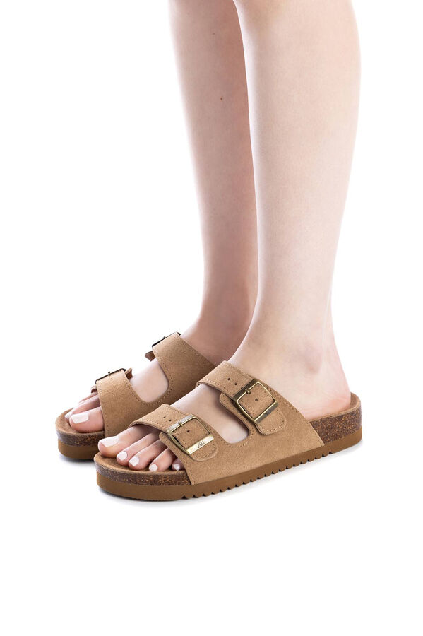 XTI Sandalia serraje hebillas tostado