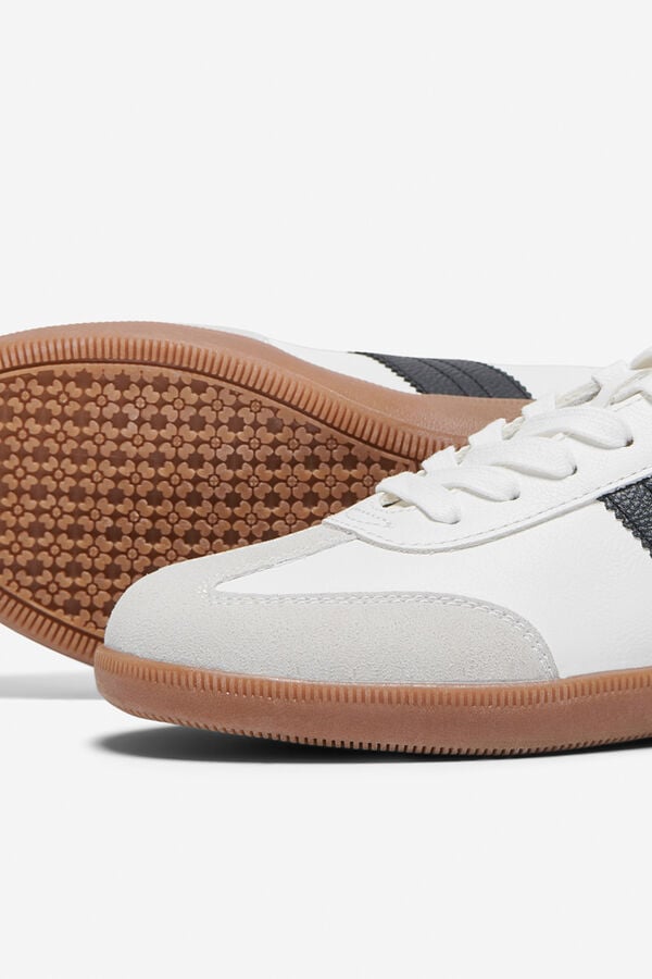 Only Zapatilla baja contraste franja blanco