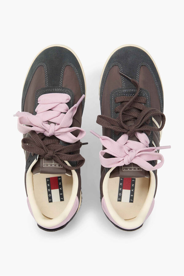 Tommy Jeans Zapatillas retro Tommy Jeans en marr&oacute;n y rosa marr&oacute;n