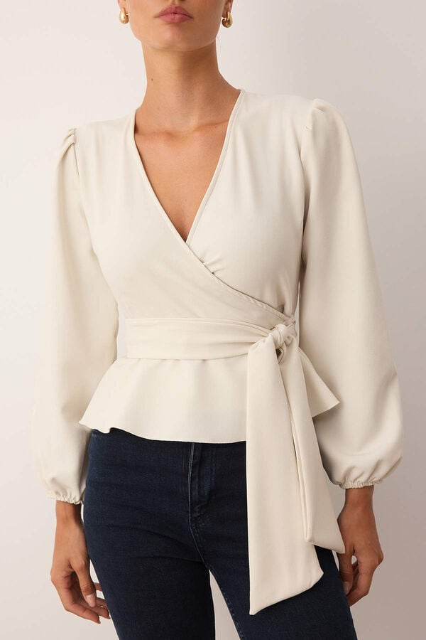 Trendyol Blusa de manga larga cruzada marfil