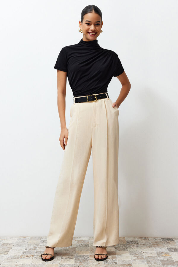 Trendyol Tight blouse black