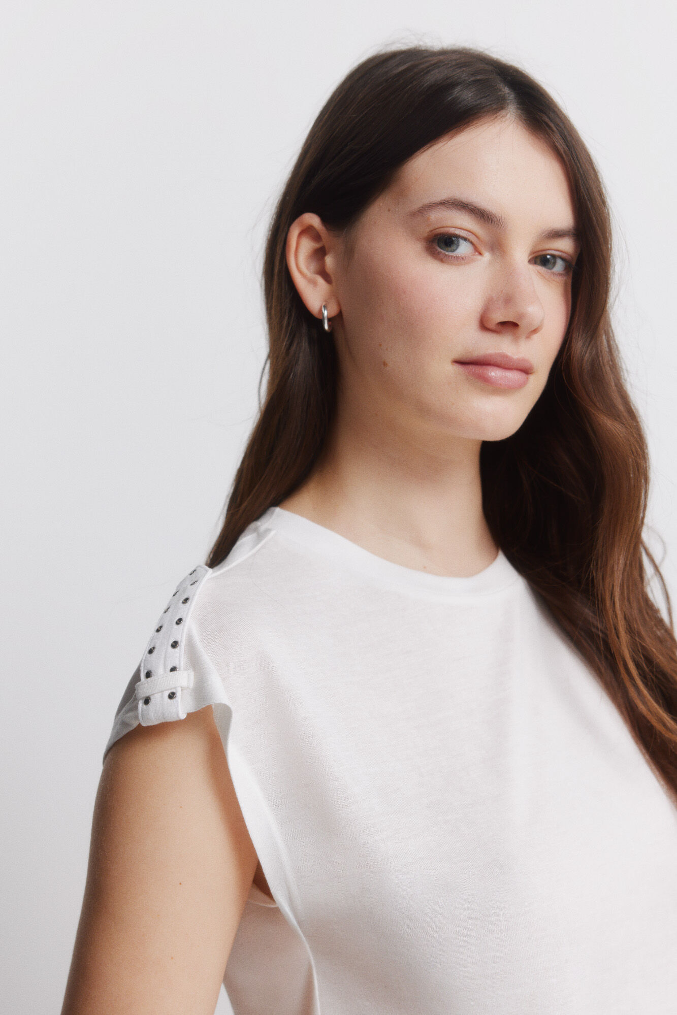 Springfield Osnovna majica sa zakovicama