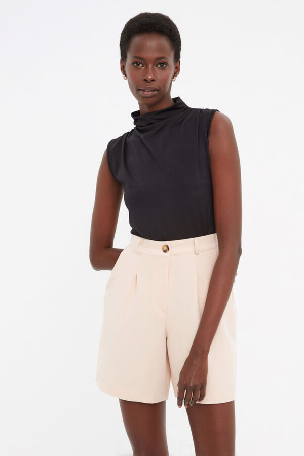 Trendyol Bermudas con botones gris