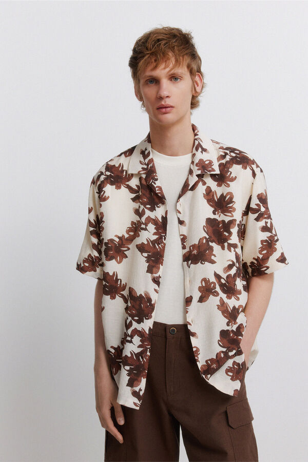 Springfield Camisa de manga curta em viscose e nylon estampada bege