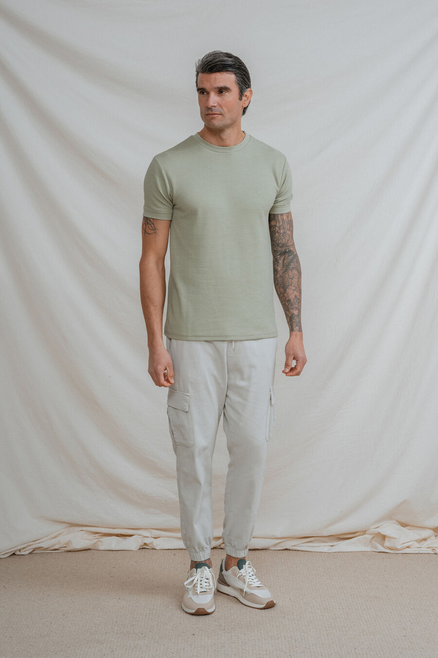 Pantalón chino cargo
