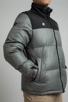 Izas Ultraleichte Faserjacke