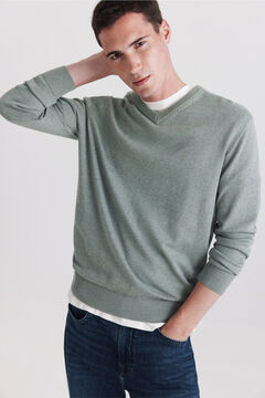 Springfield V-neck basic jumper