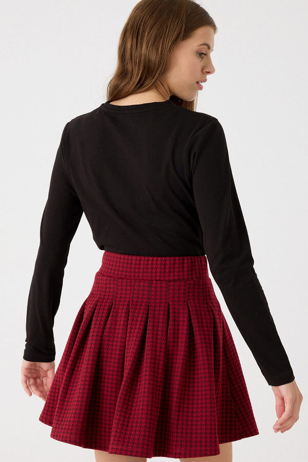 Inside Cut Out T-shirt black