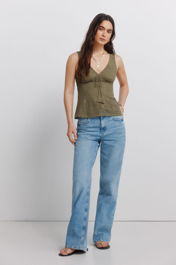 Springfield Embroidered bow vest top printed