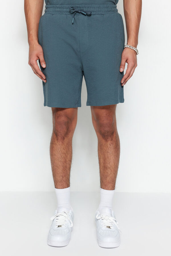 Trendyol Jogger Bermuda shorts green