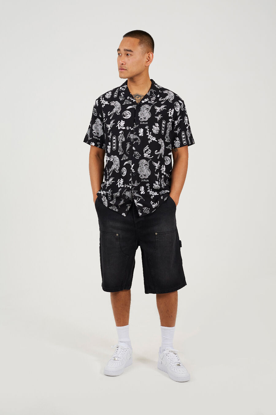 Camisa estampada de manga corta