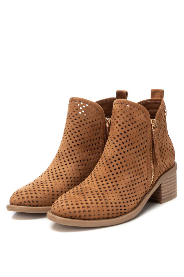 XTI Perforated Faux Suede Heeled Ankle Boot mink