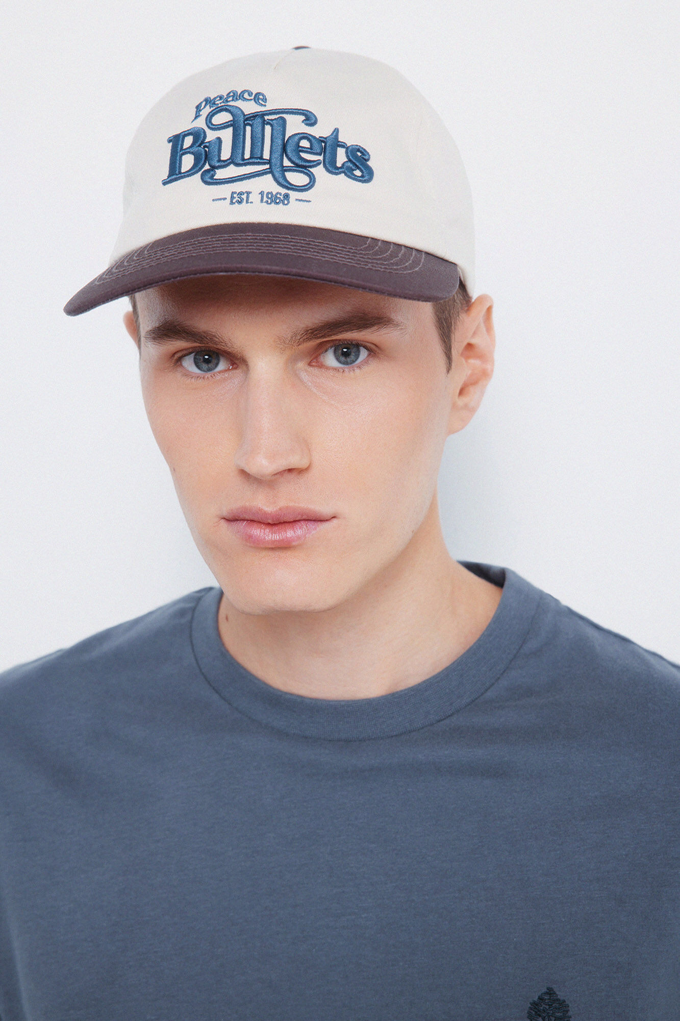 Springfield Basic long sleeve T-shirt with a soft finish