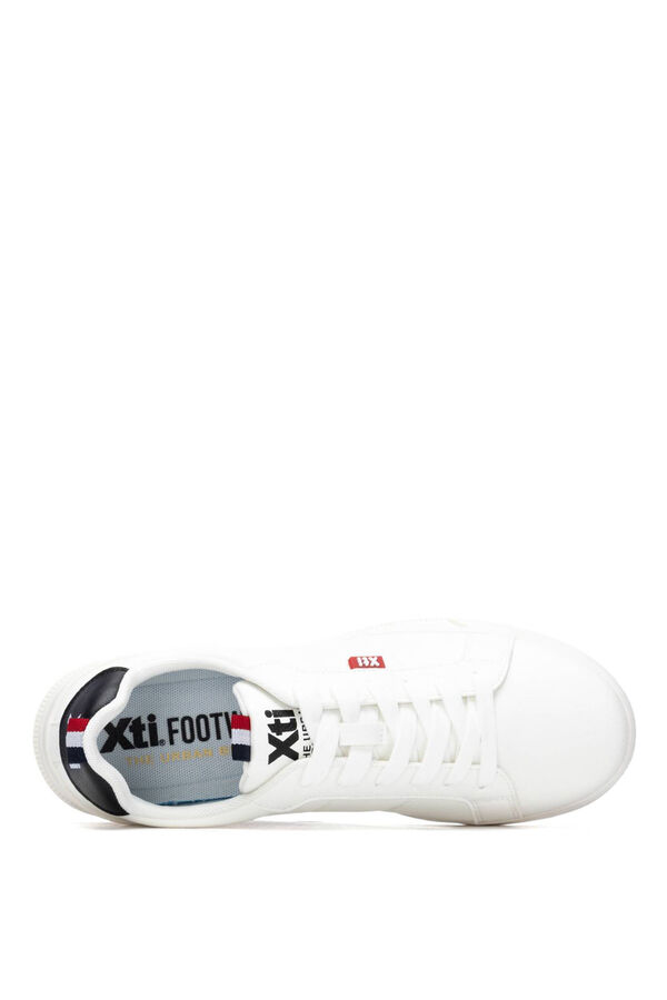 XTI Laced trainers white