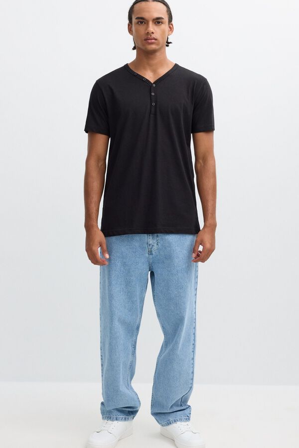 Inside Camiseta con botones negro