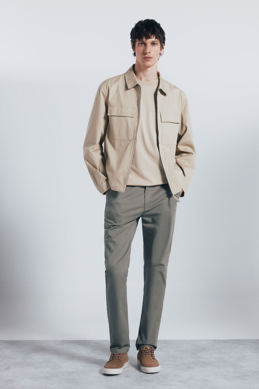 Pantalón chino slim fit