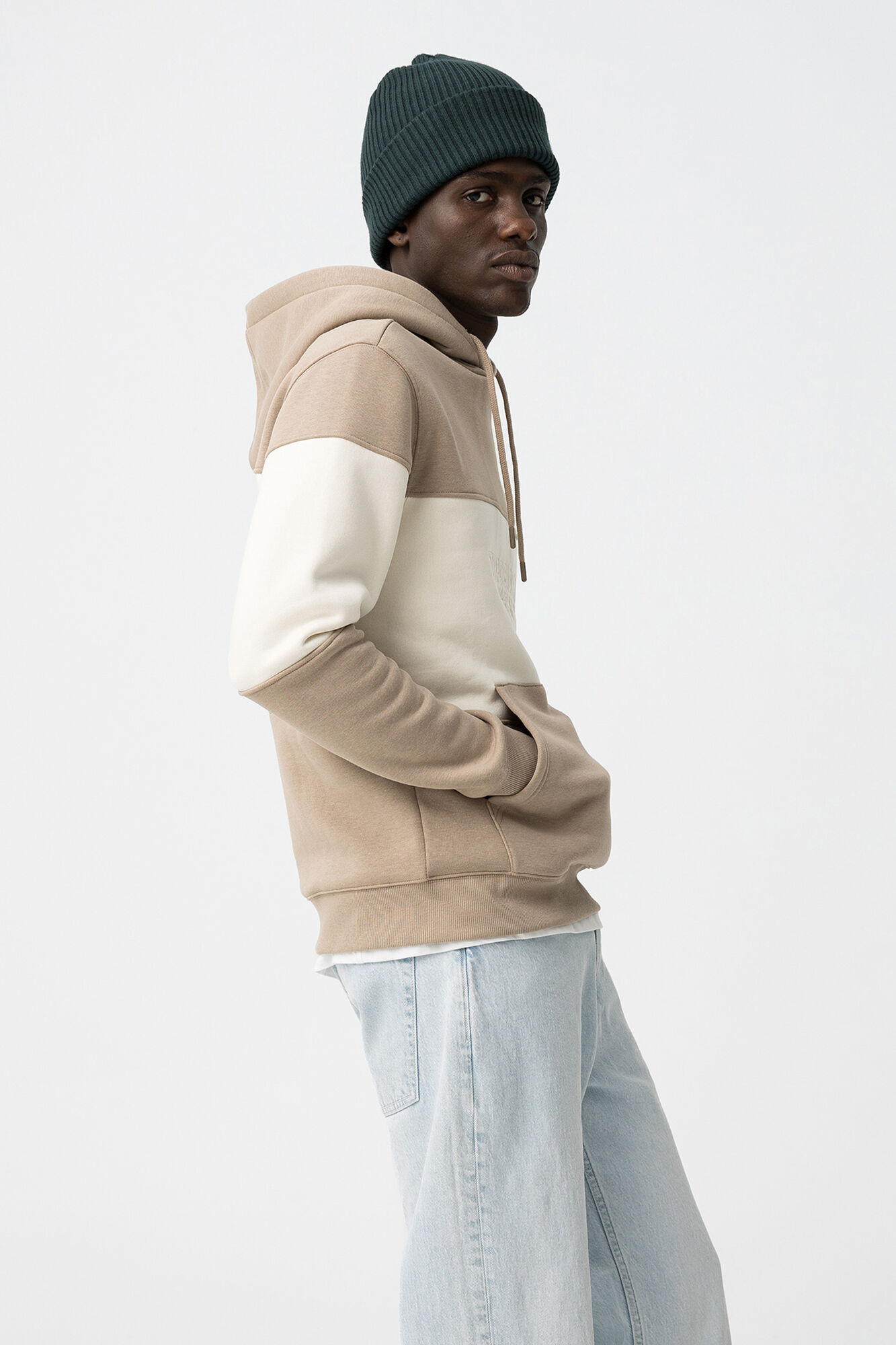 Hoodie with Front Embroidered